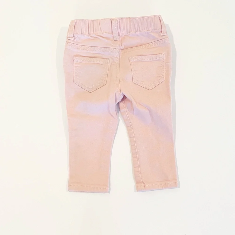 OshKosh B’gosh 6-9M pink bottoms